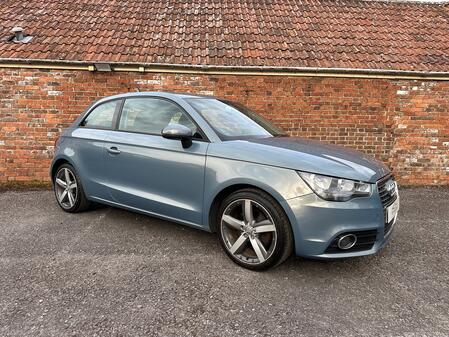 AUDI A1 1.6 TDI Sport