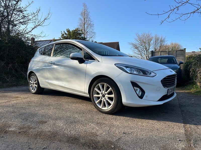 FORD FIESTA 1.5 TDCi Titanium