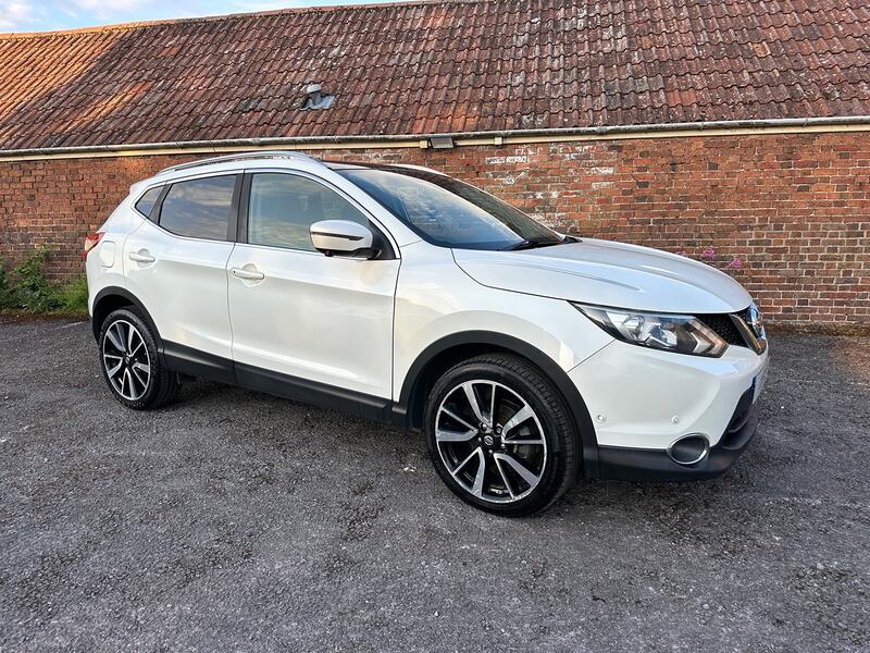 NISSAN QASHQAI 1.6 dCi Tekna