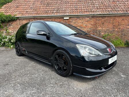 HONDA CIVIC 2.0 i-VTEC Type R