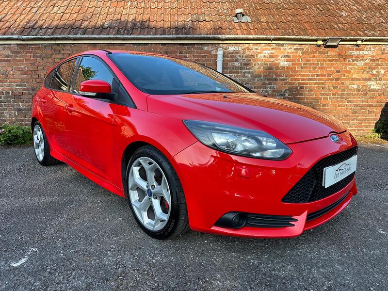 FORD FOCUS 2.0 T EcoBoost ST-3