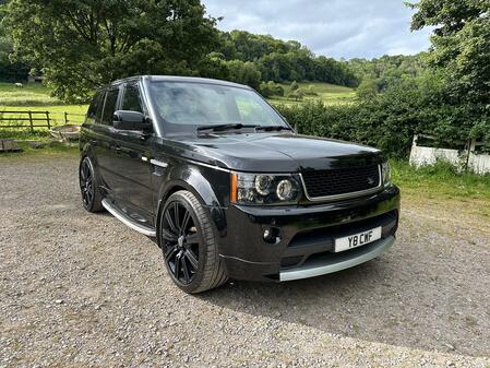 LAND ROVER RANGE ROVER SPORT SDV6 HSE BLACK, HUGE SPEC, AUTOBIOGRAPHY KIT, 22’s, LOGIC 7,SPLITSCREEN TV AND MORE…