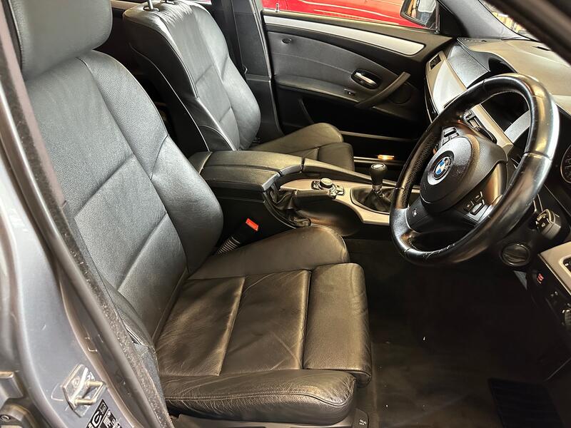 BMW 5 SERIES