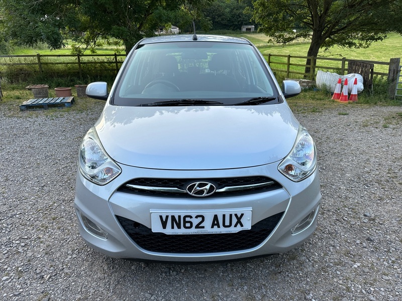HYUNDAI I10