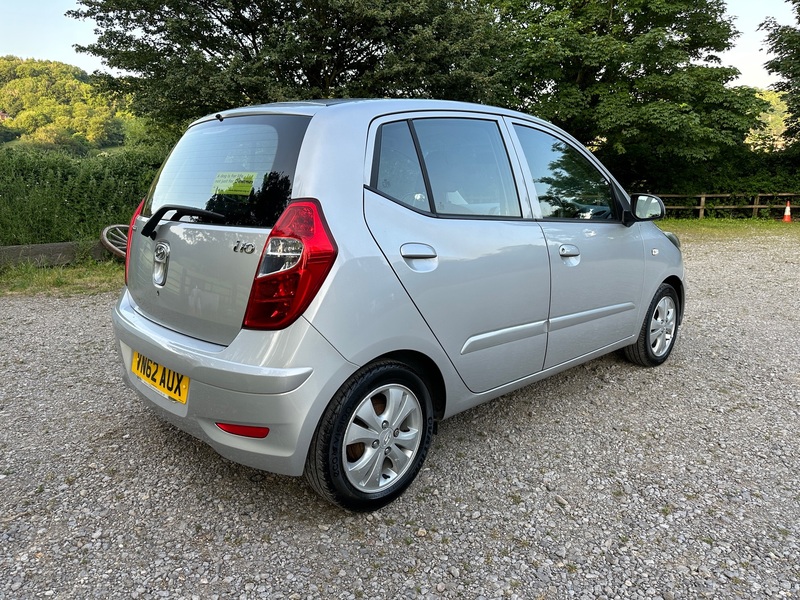 HYUNDAI I10