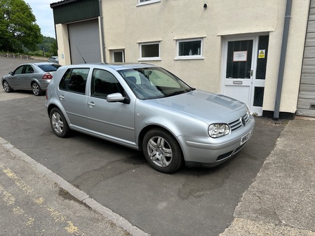 VOLKSWAGEN GOLF GT TDI 130BHP